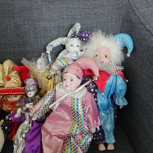 9 various size porcelain dolls - Picture 4 of 9